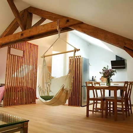 De Charme A Apartment *